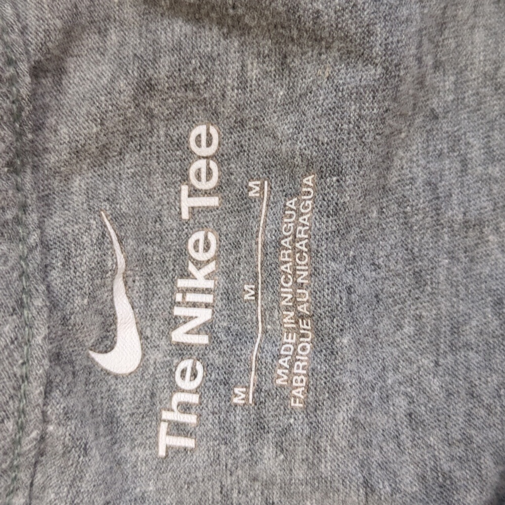 Nike Air Tee For Kitty Rescue! - Picture 3 of 6